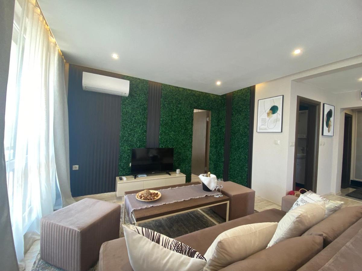 Paradiso 'В' 607 Large Luxury Apartment Nesebar Buitenkant foto