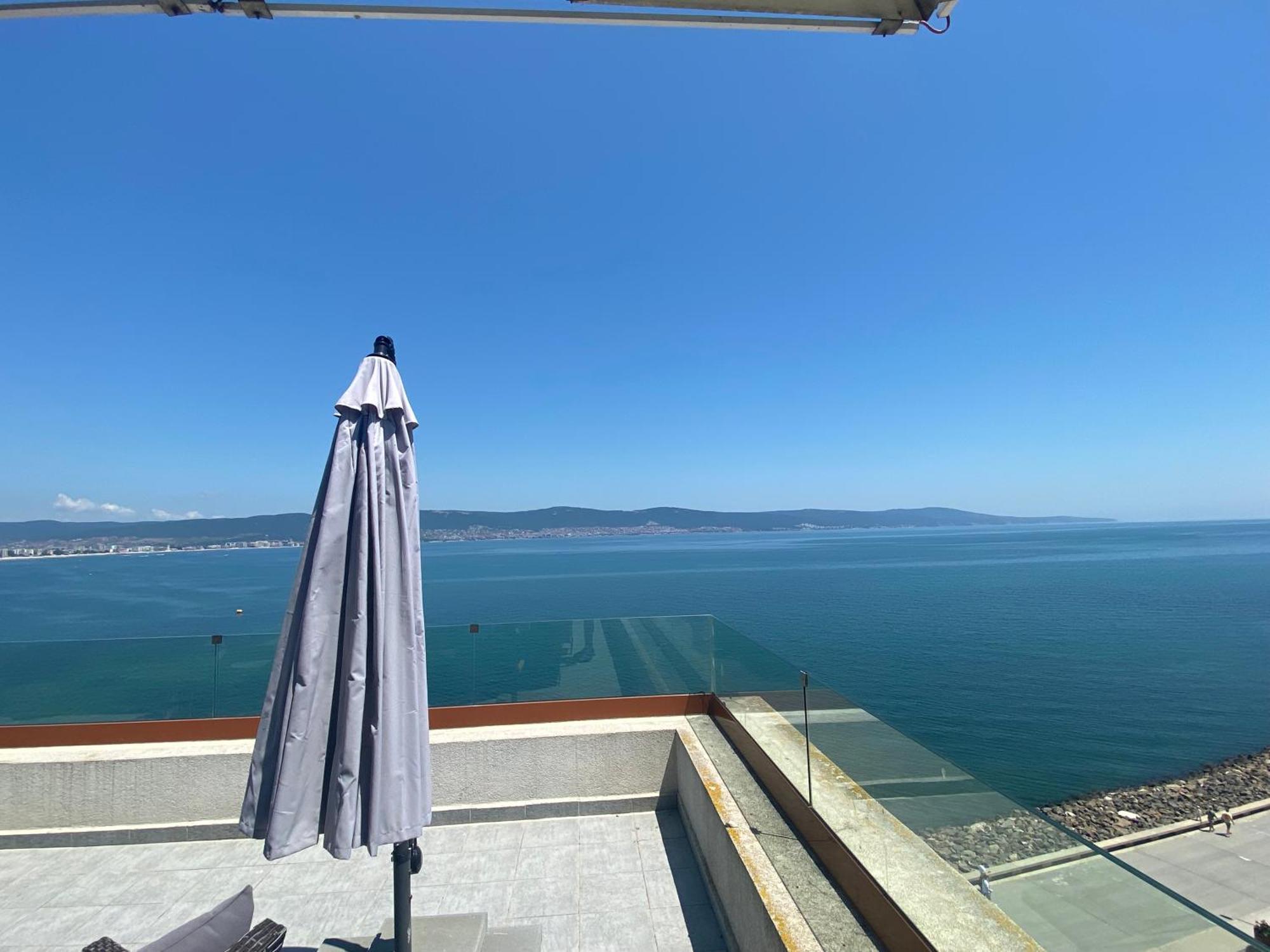 Paradiso 'В' 607 Large Luxury Apartment Nesebar Buitenkant foto
